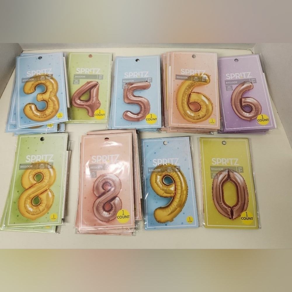New Sealed Bundle of 30 Number Balloons